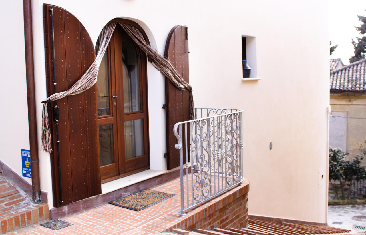 Serrungarina Agriturismo Pozzuolo מראה חיצוני תמונה